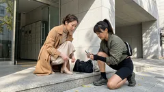 펜 1개로 신발끈 안 풀리게 묶는 소용돌이 매듭 3단계